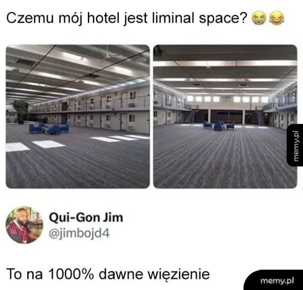 Pusty hotel z szarym dywanem i meblami w liminalnym stylu.