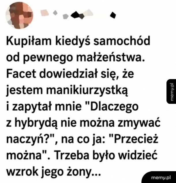 Zrzut ekranu z tekstem o zakupie samochodu od małżeństwa i zabawnej rozmowie z manikiurzystką.